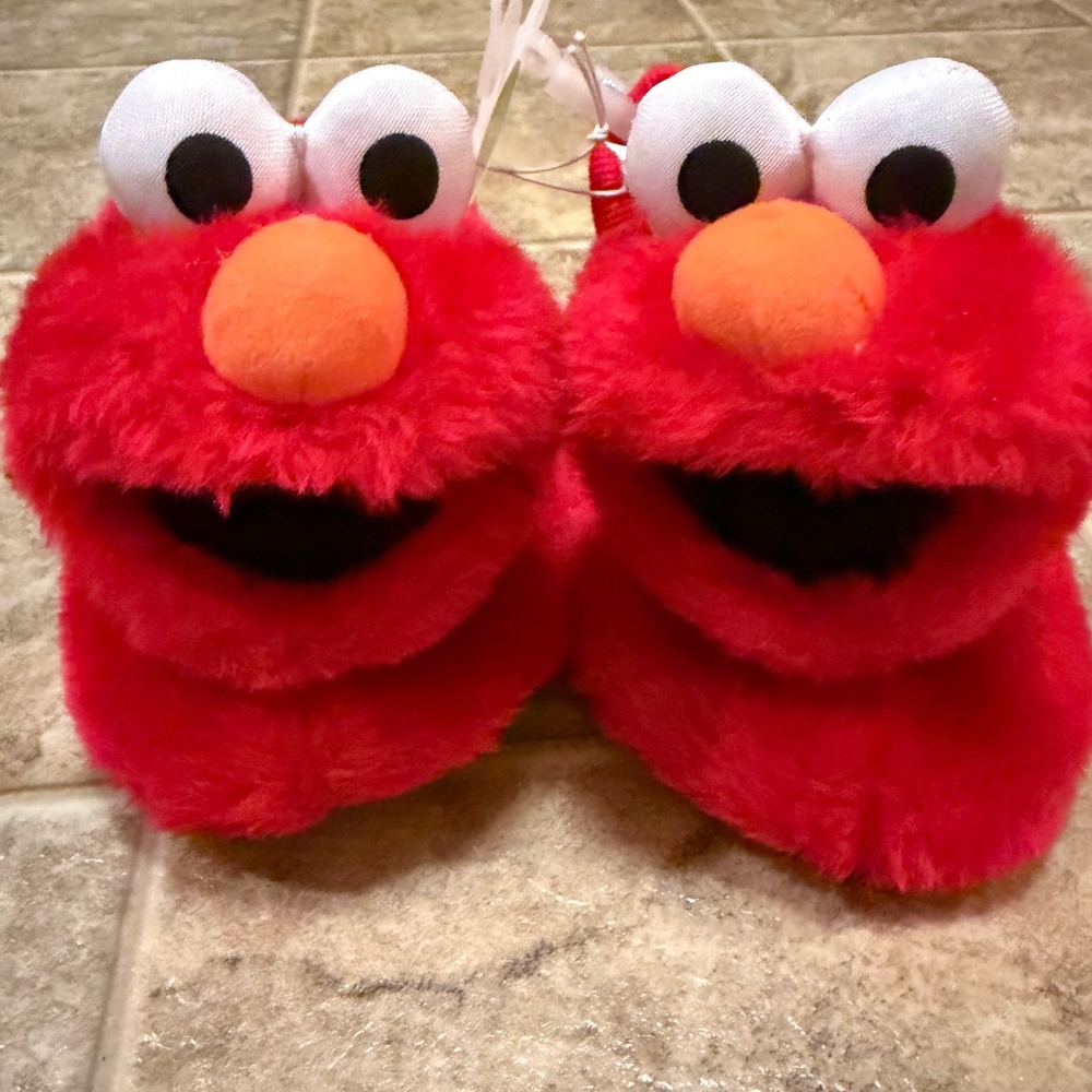 Sesame Street Elmo Toddler Plush Slippers Red Faux Fur Size 9/10 2012